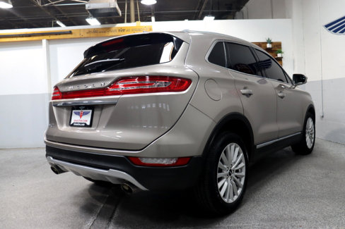 Used 2019 Lincoln MKC Premiere image 5