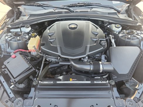 Used 2019 Chevrolet Camaro LT w/ Technology Package image 24