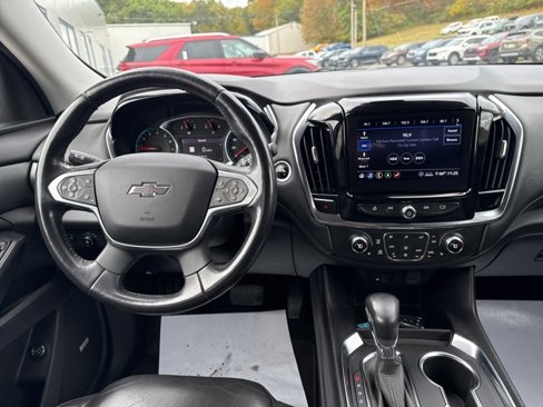 Used 2021 Chevrolet Traverse RS image 19