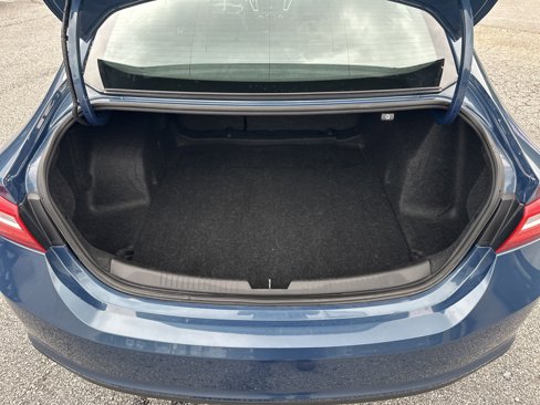 Used 2024 Chevrolet Malibu LT image 18