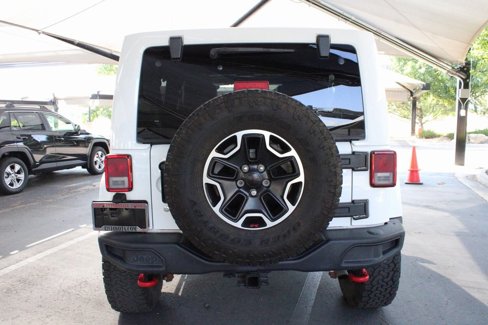 Used 2014 Jeep Wrangler Unlimited Rubicon image 14