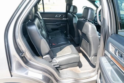 Used 2016 Ford Explorer Limited image 38