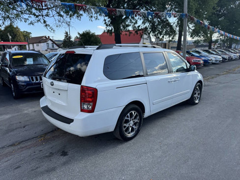 Used 2014 Kia Sedona LX w/ Power Package image 6