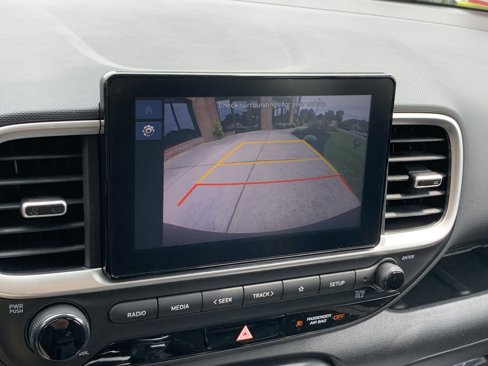 New 2025 Hyundai Venue SEL image 26