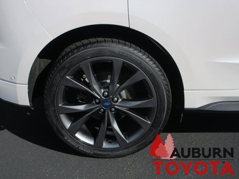 Used 2017 Ford Edge Sport w/ Equipment Group 401A image 4