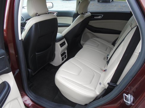 Used 2015 Ford Edge Titanium w/ Technology Package image 13