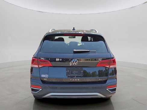 Used 2022 Volkswagen Taos SE image 27