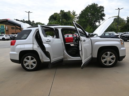 Used 2016 GMC Terrain SLE w/ Technology Package image 13