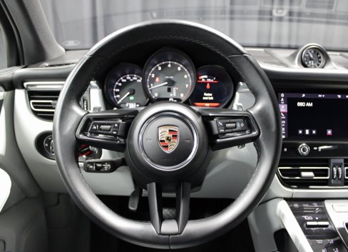 Used 2023 Porsche Macan S image 28