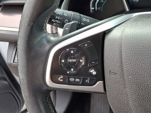 Used 2020 Honda Civic Touring image 23