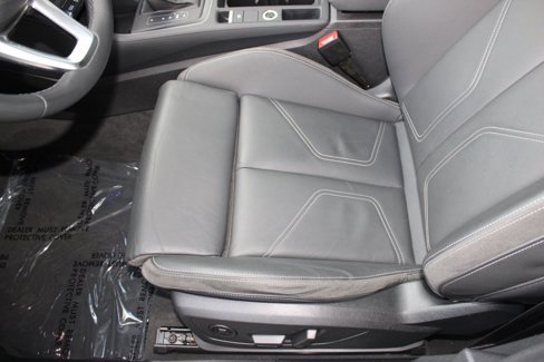 Used 2022 Audi Q3 2.0T Premium Plus image 14