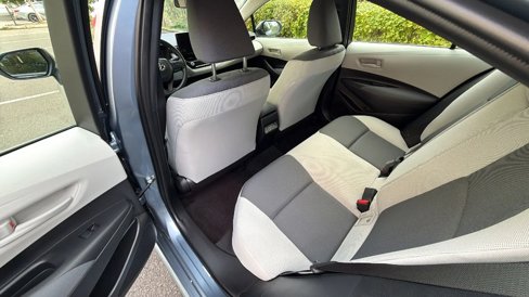Used 2023 Toyota Corolla LE image 30