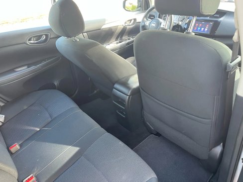 Used 2019 Nissan Sentra S image 13