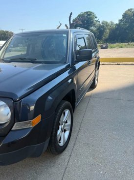 Used 2014 Jeep Patriot Latitude image 2