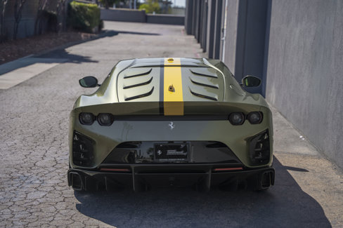 Used 2023 Ferrari 812 Competizione image 4