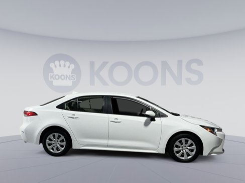 Used 2022 Toyota Corolla LE image 17