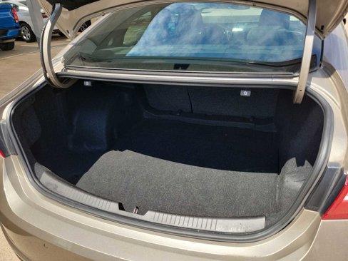 Used 2024 Chevrolet Malibu LT image 19