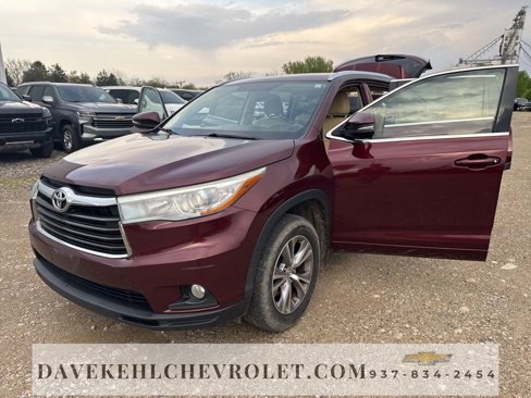Used 2015 Toyota Highlander XLE image 28