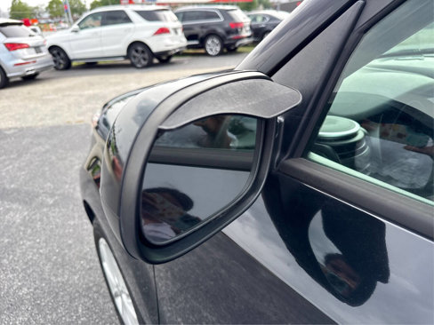 Used 2016 Kia Soul + image 25