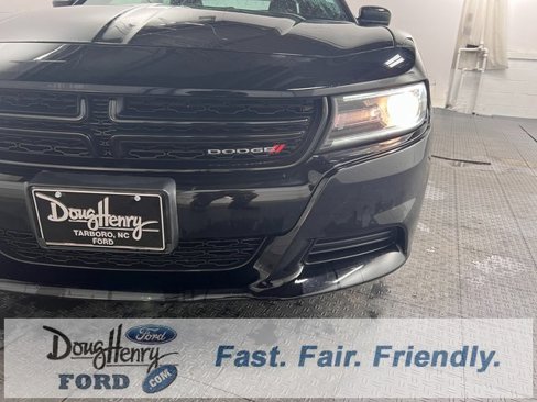 Used 2020 Dodge Charger SXT image 11