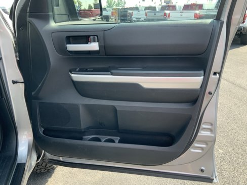 Used 2014 Toyota Tundra SR5 w/ TRD Off Road Package image 57