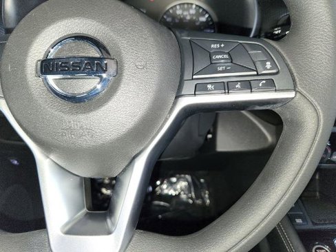 Certified 2021 Nissan Kicks SV w/ Interior Electronics Package image 24
