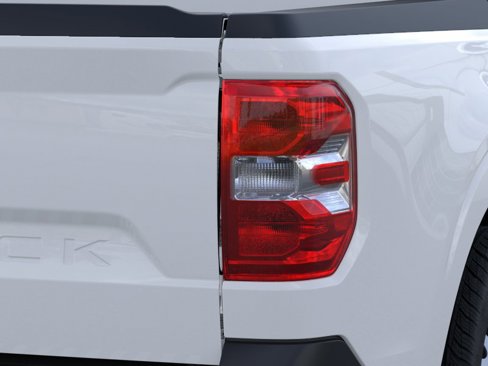 New 2025 Ford Maverick XL image 22