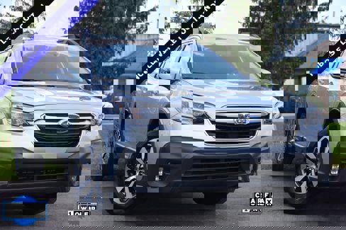 Used 2022 Subaru Outback Premium image 1
