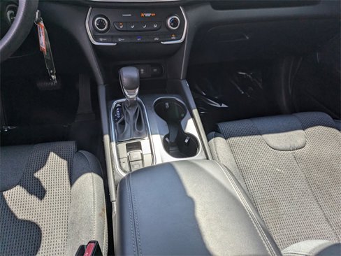 Used 2019 Hyundai Santa Fe SE image 27