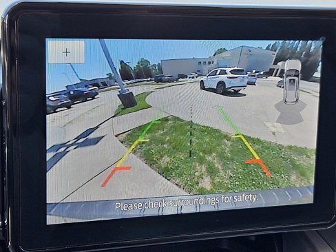 Used 2022 Ford Explorer XLT w/ Equipment Group 202A image 24