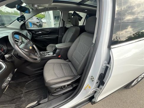 Used 2019 Chevrolet Equinox LT w/ Sun & Navigation Package image 20