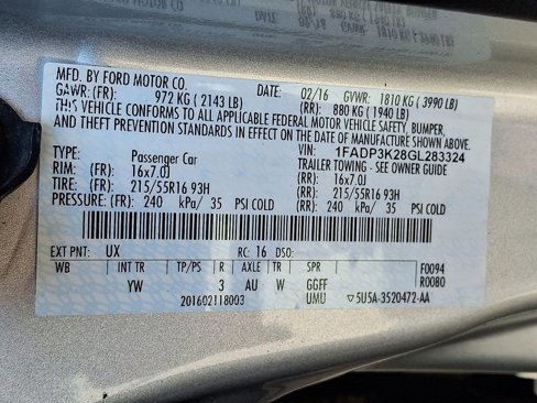 Used 2016 Ford Focus SE image 25
