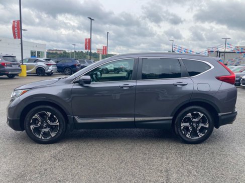 Used 2017 Honda CR-V Touring image 4