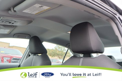Used 2023 Toyota Camry LE image 12