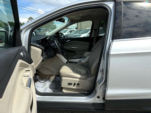 Used 2013 Ford Escape SEL image 9
