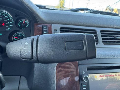 Used 2013 Chevrolet Silverado 1500 LTZ w/ LTZ Plus Package image 31