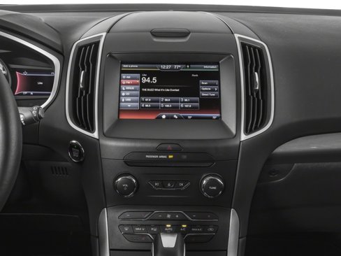 Used 2018 Ford Edge Titanium w/ Equipment Group 301A image 10