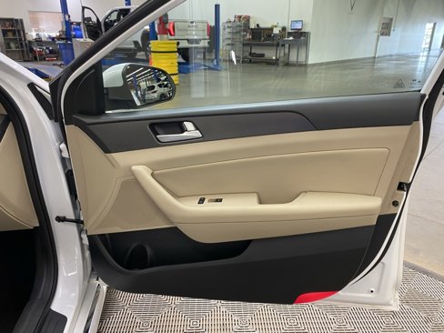 Used 2015 Hyundai Sonata Sport image 30