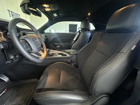 Used 2023 Dodge Challenger GT w/ Plus Package image 13
