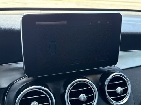 Used 2019 Mercedes-Benz GLC 300 4MATIC Coupe image 18