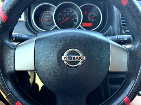 Used 2012 Nissan Versa 1.8 S image 13