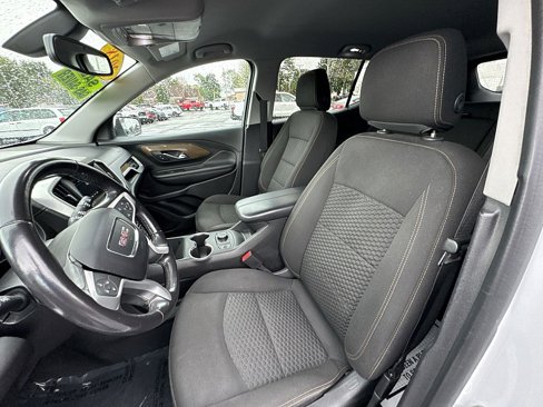 Certified 2018 GMC Terrain SLE w/ Driver Convenience Package image 17