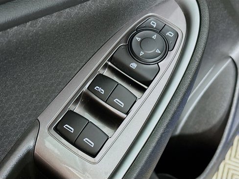Used 2023 Chevrolet Malibu LT image 17