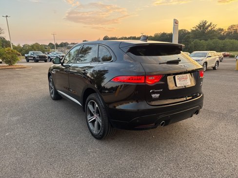 Used 2020 Jaguar F-PACE S image 5