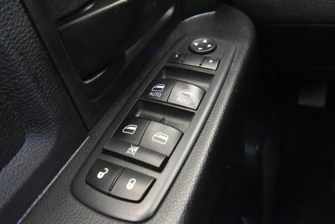 Used 2018 RAM 1500 Express w/ Express Value Package image 26