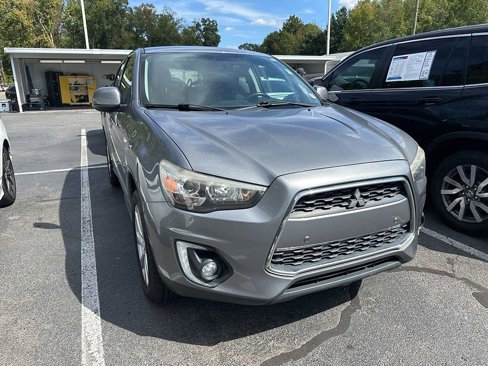 Used 2015 Mitsubishi Outlander Sport SE image 3