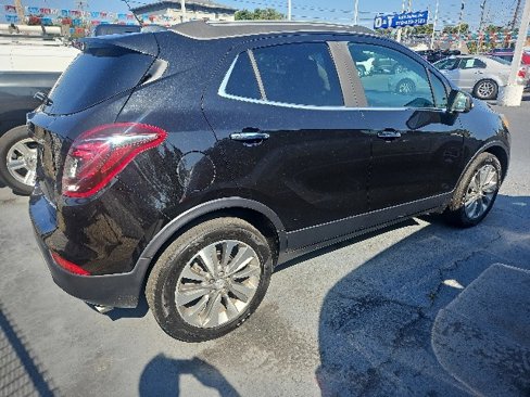 Used 2017 Buick Encore Preferred image 2