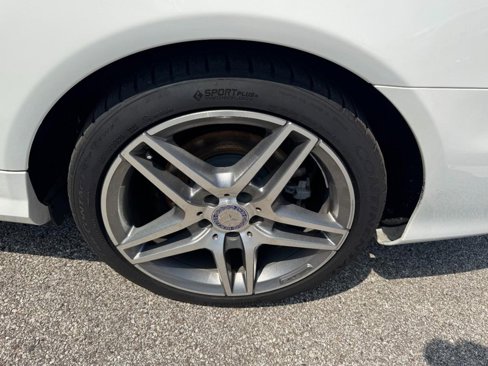 Used 2017 Mercedes-Benz E 400 4MATIC Coupe image 25
