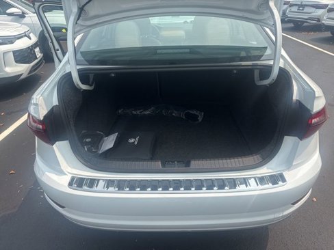 Certified 2021 Volkswagen Jetta SEL image 13