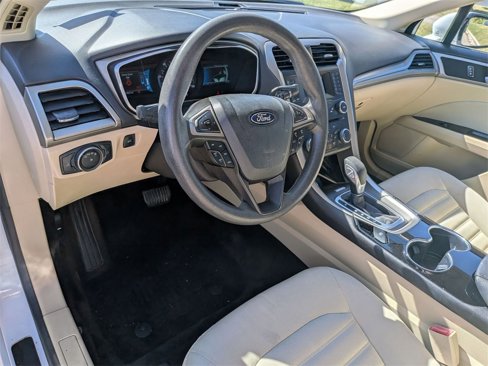 Used 2014 Ford Fusion SE image 10